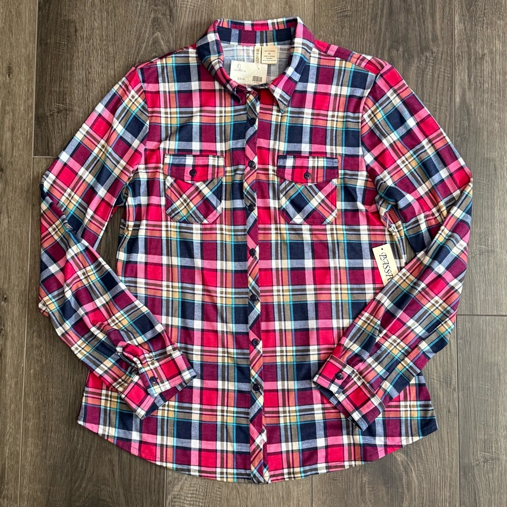 Passport Plaid Button up long sleeve NWT